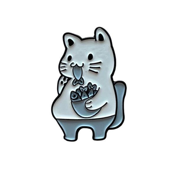 Pusekatt med dagens fangst  Emalje Pin